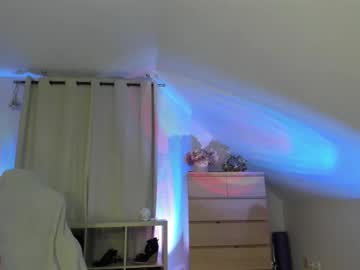 Ilucyme Chaturbate stream image from June 14, 2025