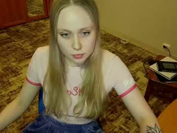 Silvercherub Chaturbate stream image from June 14, 2025
