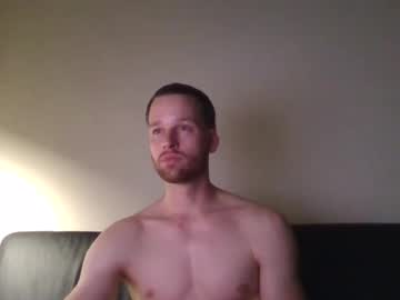 Frozenyoga Chaturbate stream image from June 14, 2025