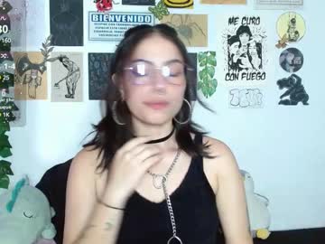 Zara_Floresxx Chaturbate stream image from June 14, 2025