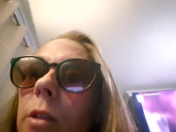 Lhhhuk Chaturbate stream image from June 15, 2025