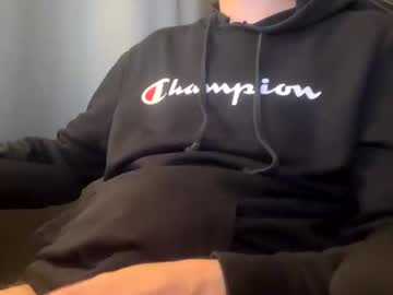 Lielaisp Chaturbate stream image from June 15, 2025