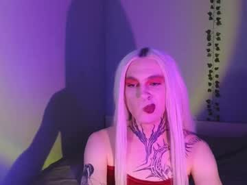 1lola4ka Chaturbate stream image from June 15, 2025