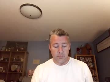 Chrisw8121 Chaturbate stream image from June 15, 2025