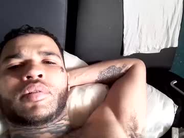 Klouie Chaturbate stream image from June 15, 2025