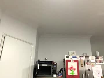 Hugeaussiedong84 Chaturbate stream image from June 15, 2025