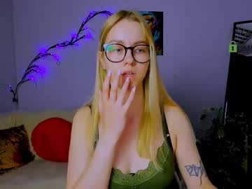 Kamilla_Star1 Chaturbate stream image from June 15, 2025