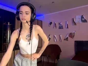 Synnoveballe Chaturbate stream image from June 15, 2025