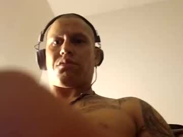 X037760 Chaturbate stream image from June 15, 2025