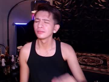 Xhotasianass Chaturbate stream image from June 15, 2025