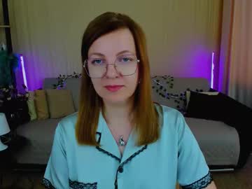 Youruniverser Chaturbate stream image from June 15, 2025