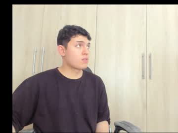 Simple_Favoriteboy Chaturbate stream image from June 15, 2025