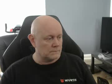 Thomash32 stream image from June 15, 2025