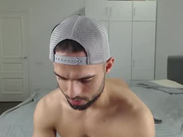 Onebestlover Chaturbate stream image from June 15, 2025
