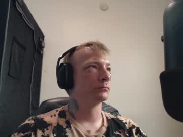 Antiher42o Chaturbate stream image from June 15, 2025