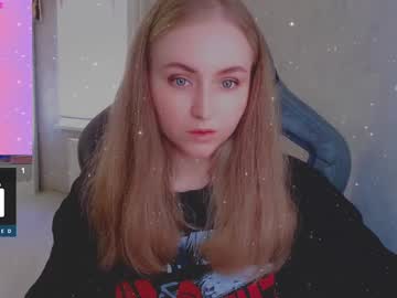Kira_Love_Sleep Chaturbate stream image from June 15, 2025