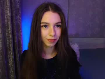 Softwine Chaturbate stream image from June 15, 2025