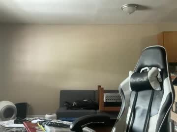 Lifeplus1 Chaturbate stream image from June 15, 2025