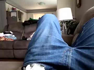 Matthew4733 Chaturbate stream image from June 15, 2025