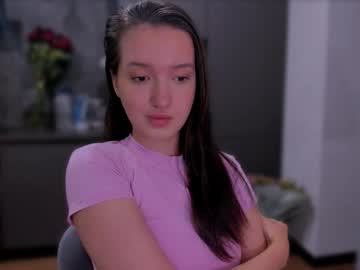 Lililaluna Chaturbate stream image from June 15, 2025