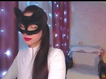 Nonude_Eva Chaturbate stream image from June 15, 2025