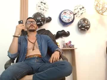 Reiko_85_ Chaturbate stream image from June 15, 2025