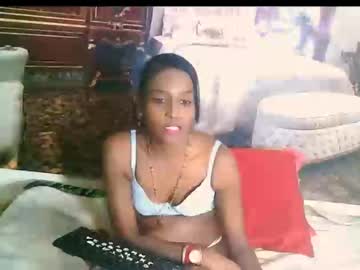Indianlovebug Chaturbate stream image from June 15, 2025