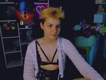 Mike_Mikee Chaturbate stream image from June 15, 2025