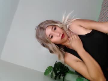Urhotblack_Pinay Chaturbate stream image from June 16, 2025