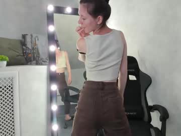 Jill_Curry Chaturbate stream image from June 16, 2025