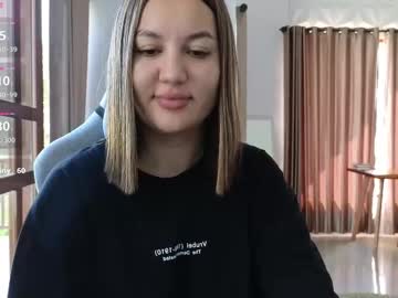 Nellyfischer Chaturbate stream image from June 16, 2025
