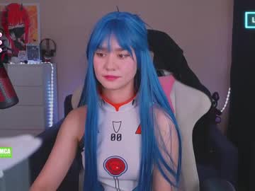 Creammeow Chaturbate stream image from June 16, 2025