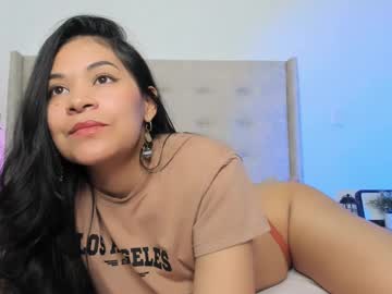 Isabellediaz Chaturbate stream image from June 16, 2025