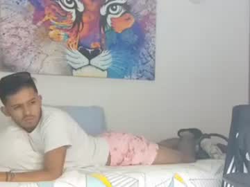 Rb_Junior Chaturbate stream image from June 16, 2025