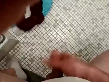Lukiill Chaturbate stream image from June 16, 2025