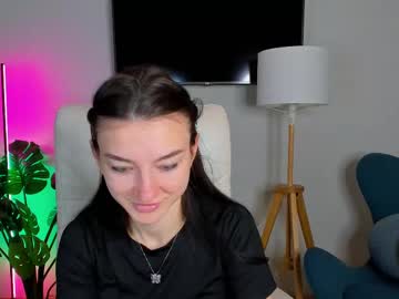 Luna__Baby Chaturbate stream image from June 16, 2025