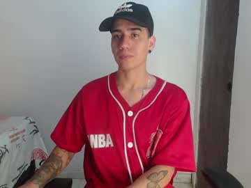 Sweet___Pain Chaturbate stream image from June 16, 2025