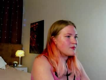 Kitten_Girlxo Chaturbate stream image from June 16, 2025