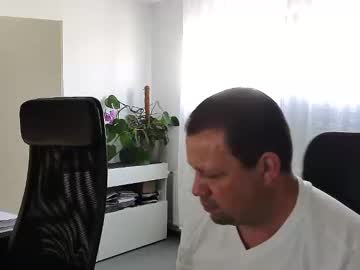 Xxstrikerxx Chaturbate stream image from June 16, 2025