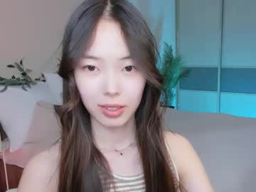 Soulharmoonyy Chaturbate stream image from June 16, 2025