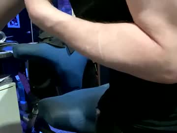 Carnygoat Chaturbate stream image from June 16, 2025
