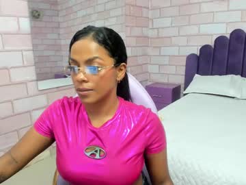 Barbie_Brunnette18_ Chaturbate stream image from June 16, 2025