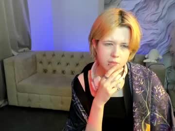 Carolinerichter Chaturbate stream image from June 16, 2025