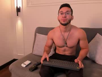 Santi21__ Chaturbate stream image from June 16, 2025