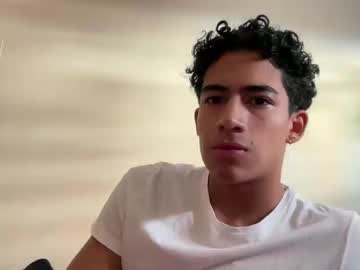 Fedetwink Chaturbate stream image from June 16, 2025