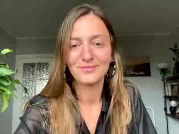 Missmuse666 Chaturbate stream image from June 16, 2025