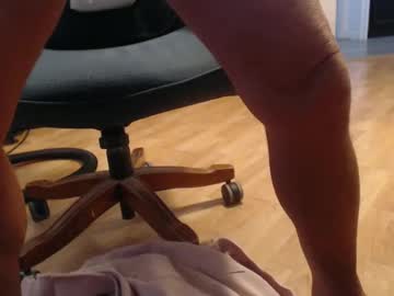 Sxulx2c Chaturbate stream image from June 16, 2025