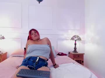 Violeta_2001 Chaturbate stream image from June 16, 2025