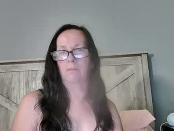 Naughtypeachgoddess Chaturbate stream image from June 16, 2025