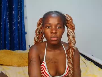 Littlepretty_Barbie Chaturbate stream image from June 16, 2025